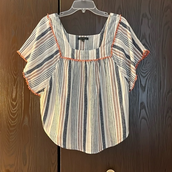 For Cynthia part linen large sleeved top. Size Large. - Picture 1 of 11